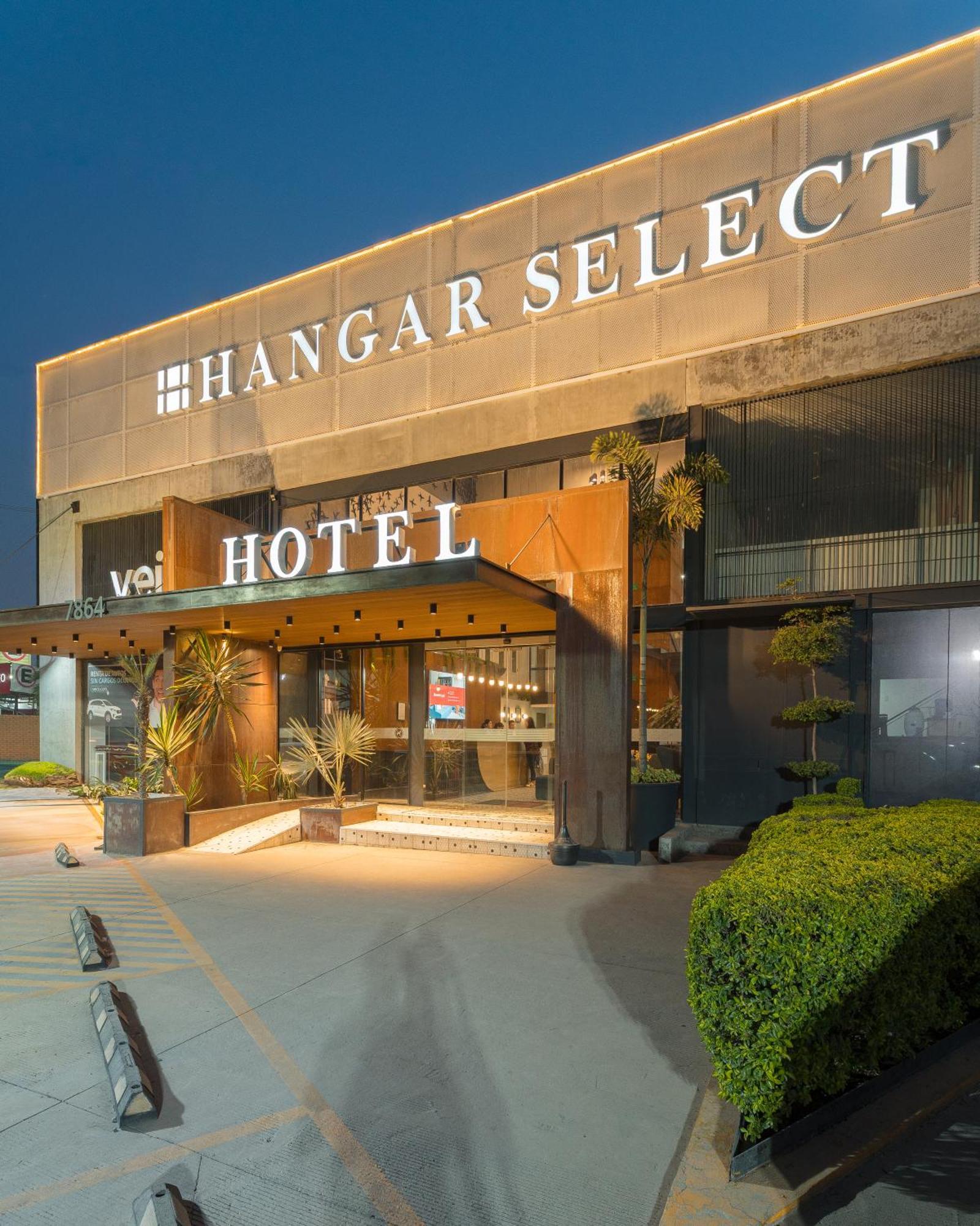 Hangar Select Aeropuerto Guadalajara Las Pintas Екстериор снимка
